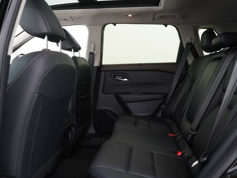 Used 2023 Nissan Rogue SV w/ SV Premium B Package AWD/4WD image 20