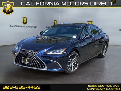 Used 2024 Lexus ES 300h w/ Premium Package
