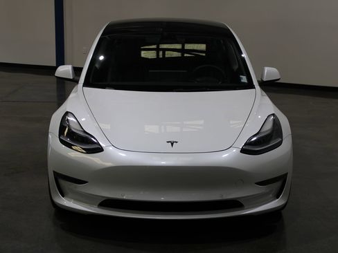 Used 2020 Tesla Model 3 Performance image 6