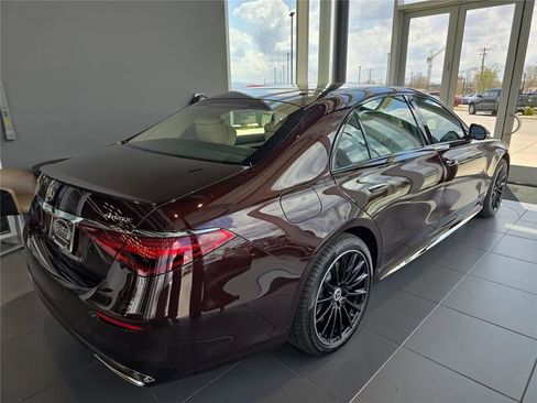 New 2026 Mercedes-Benz S 580 4MATIC Sedan image 2