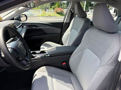 Used 2026 Toyota Camry LE FWD image 25