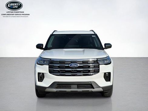 New 2026 Ford Explorer Active w/ Active Comfort Package image 8