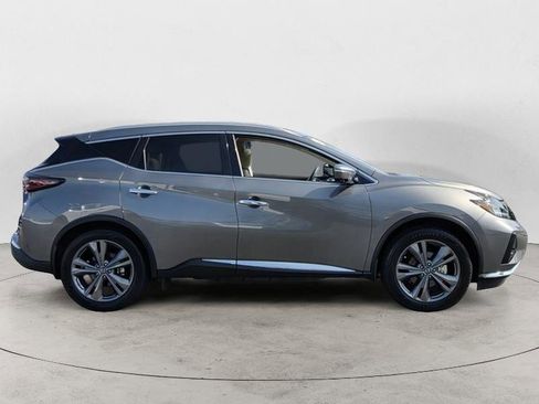Used 2022 Nissan Murano Platinum w/ Cargo Package FWD image 2