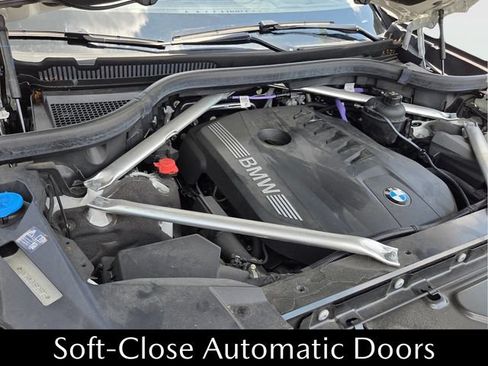 Used 2025 BMW X7 xDrive40i w/ Premium Package AWD/4WD image 23