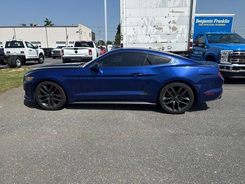 Used 2015 Ford Mustang Premium RWD image 2