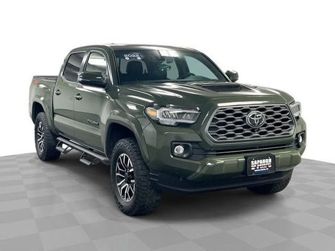 Used 2022 Toyota Tacoma TRD Sport w/ TRD Premium Sport Package AWD/4WD image 1