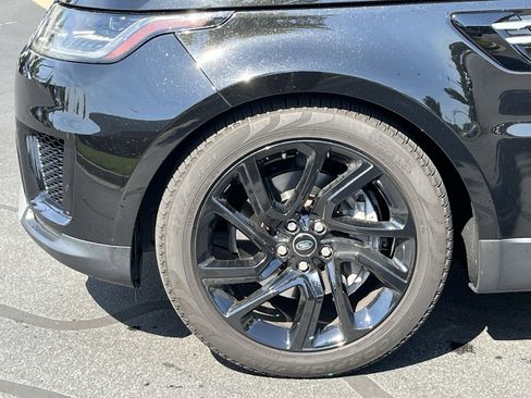 Used 2019 Land Rover Range Rover Sport SE AWD/4WD image 13