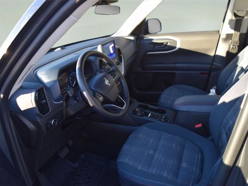 Used 2024 Ford Bronco Sport Heritage w/ Heritage Convenience Package image 8