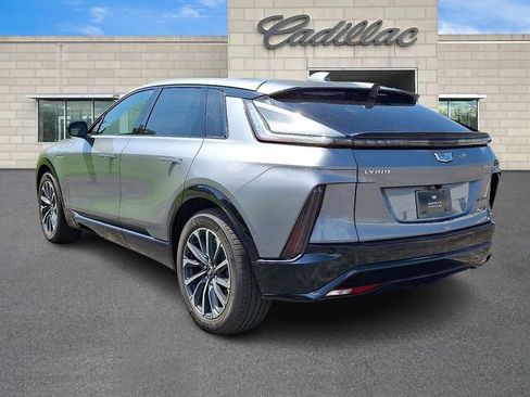 New 2025 Cadillac Lyriq Sport image 4