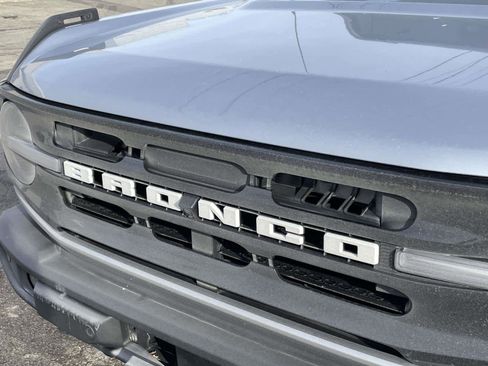 Used 2023 Ford Bronco Outer Banks image 10