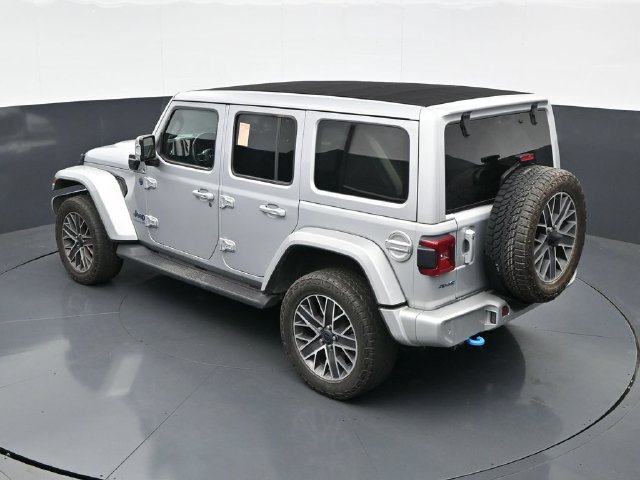 Used 2024 Jeep Wrangler High Altitude AWD/4WD image 41