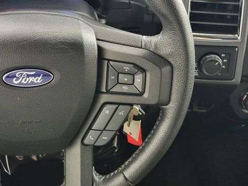 Used 2015 Ford F150 XLT w/ Equipment Group 301A Mid AWD/4WD image 27