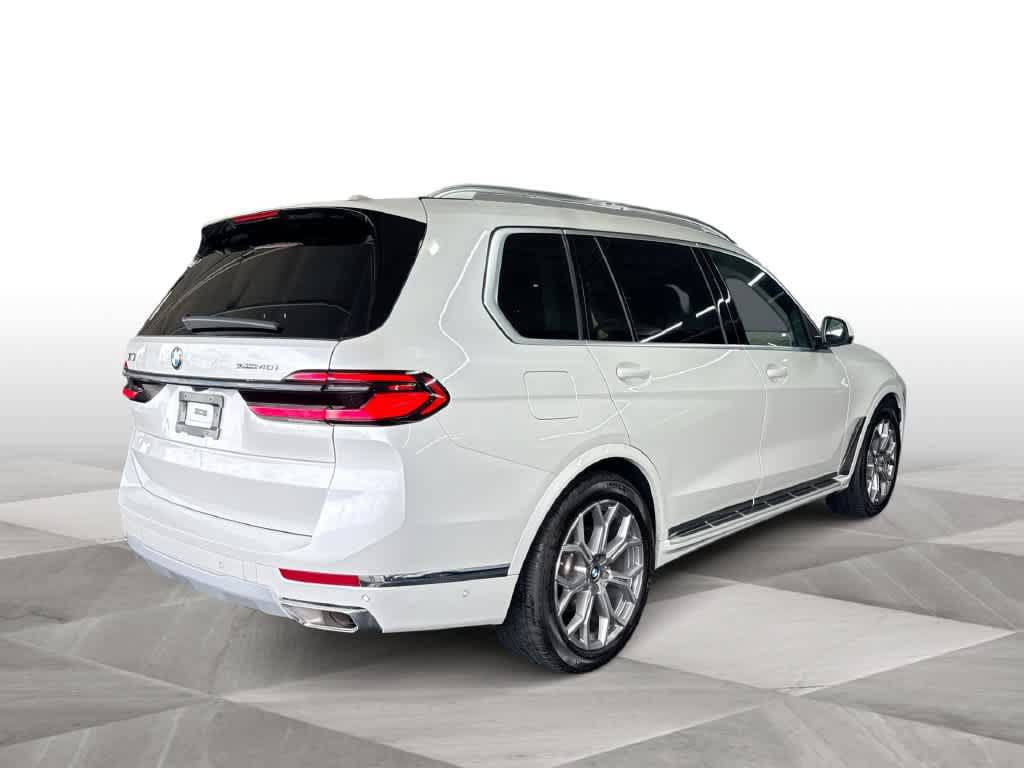 Used 2026 BMW X7 xDrive40i AWD/4WD image 8