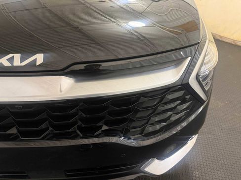 Used 2024 Kia Sportage SX image 5