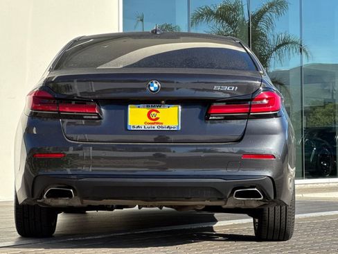 Used 2021 BMW 530i w/ Convenience Package image 4