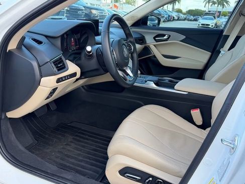 Used 2025 Acura TLX w/ Technology Package FWD image 6