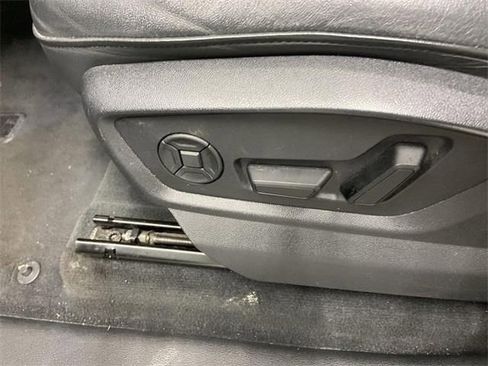 Used 2024 Audi Q7 3.0T Premium Plus image 21