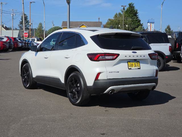 Certified 2023 Ford Escape Active w/ Tech Pack #1 FWD image 4