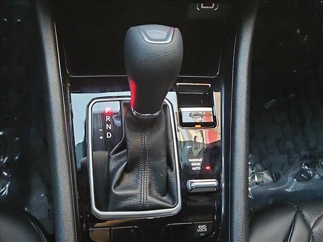 Used 2025 Jeep Compass Sport AWD/4WD image 12