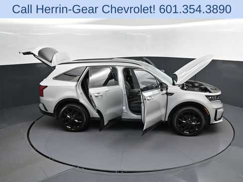 Used 2022 Kia Sorento SX image 50