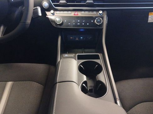 New 2026 Hyundai Sonata SEL FWD image 11