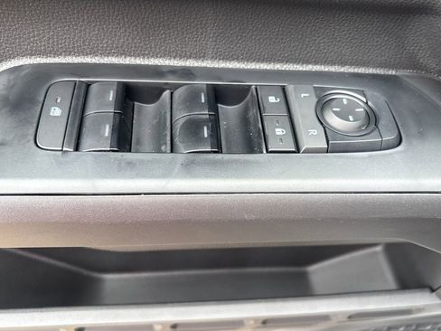 New 2026 Toyota Tacoma SR5 AWD/4WD image 8