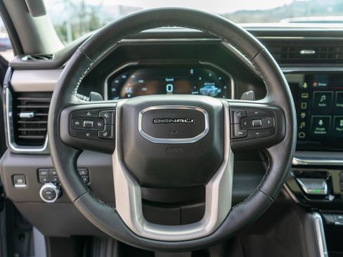 Used 2025 GMC Sierra 1500 Denali w/ Denali Reserve Package image 17