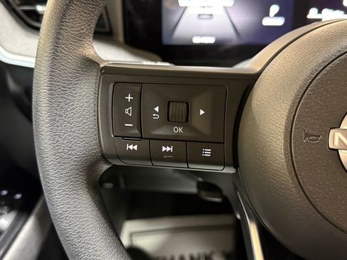 Used 2025 Nissan Kicks SV w/ Charging Package AWD/4WD image 28