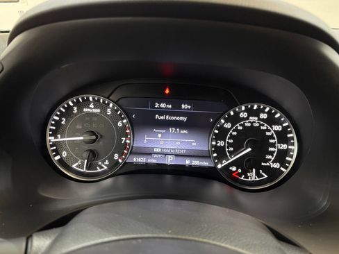 Used 2023 Nissan Armada SL w/ Captain's Chairs Package AWD/4WD image 15
