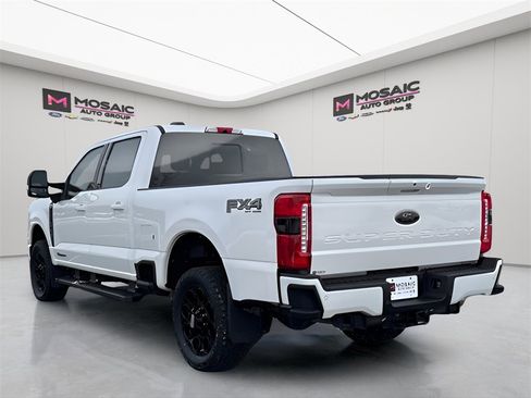 Used 2026 Ford F350 Lariat w/ Black Appearance Package image 5