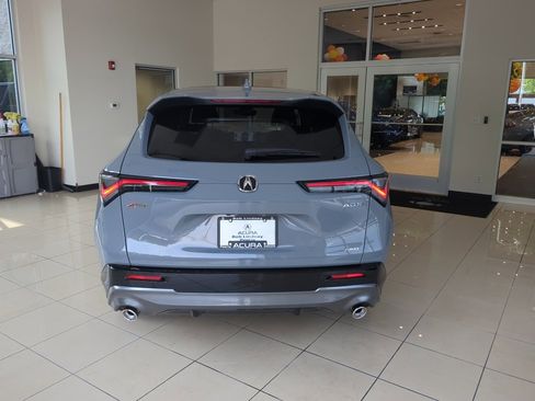 New 2025 Acura ADX A-Spec image 4