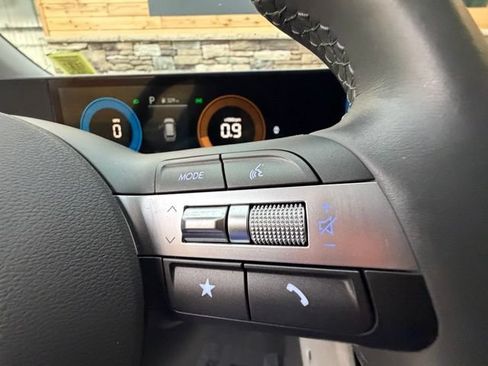 Used 2024 Hyundai Kona SEL AWD/4WD image 26