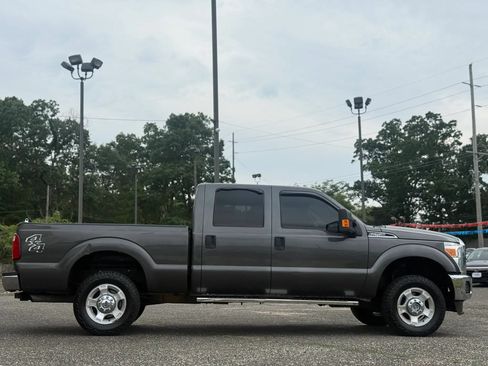 Used 2016 Ford F250 XLT AWD/4WD image 5