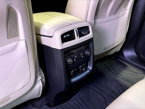 Used 2020 Buick Envision Premium w/ Driver Confidence Package AWD/4WD image 10