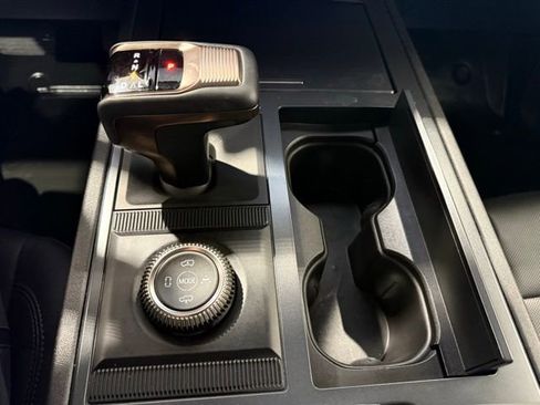 Used 2024 GMC Hummer EV 3X AWD/4WD image 39