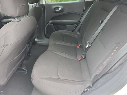 Used 2021 Jeep Compass Sport FWD image 9