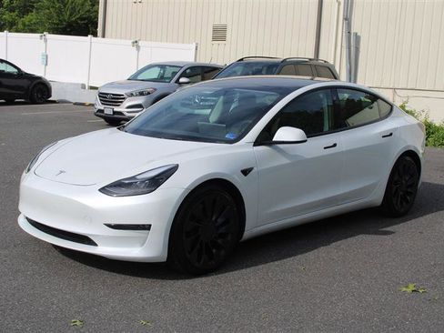 Used 2023 Tesla Model 3 Performance AWD/4WD image 3