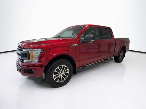 Used 2019 Ford F150 XLT w/ Equipment Group 302A Luxury AWD/4WD image 3