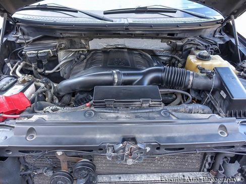 Used 2013 Ford F150 Limited image 26