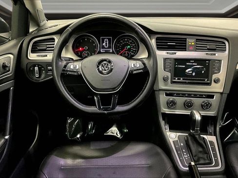 Used 2016 Volkswagen Golf SE FWD image 8