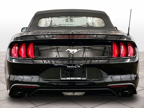 Used 2020 Ford Mustang Premium RWD image 4