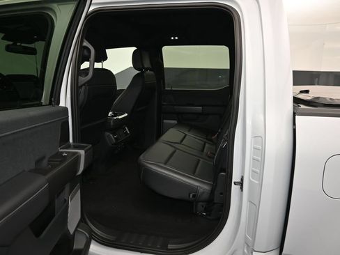 Used 2025 Ford F150 Lariat w/ Equipment Group 501A Mid AWD/4WD image 13
