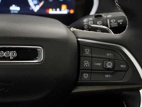 New 2026 Jeep Grand Cherokee Limited w/ Limited Altitude Package image 28