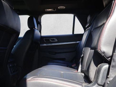 Used 2018 Ford Explorer Sport w/ Equipment Group 401A image 15