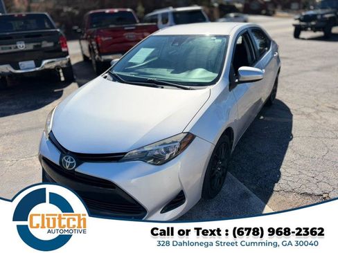 Used 2017 Toyota Corolla LE image 10