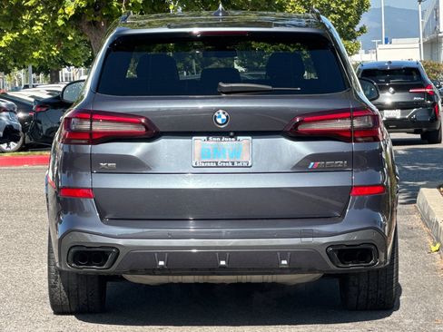 Used 2020 BMW X5 M50i AWD/4WD image 9