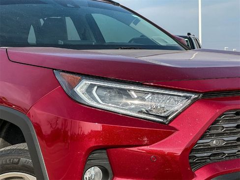 Used 2021 Toyota RAV4 Limited image 3