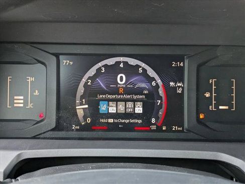 Used 2025 Toyota Tacoma SR5 AWD/4WD image 11
