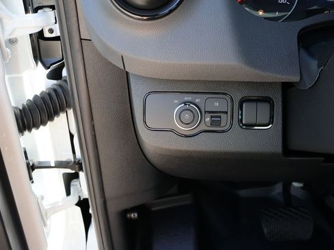 New 2026 Mercedes-Benz Sprinter 2500 image 37