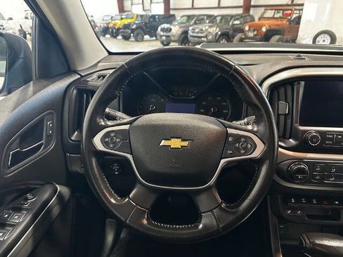 Used 2018 Chevrolet Colorado ZR2 AWD/4WD image 18